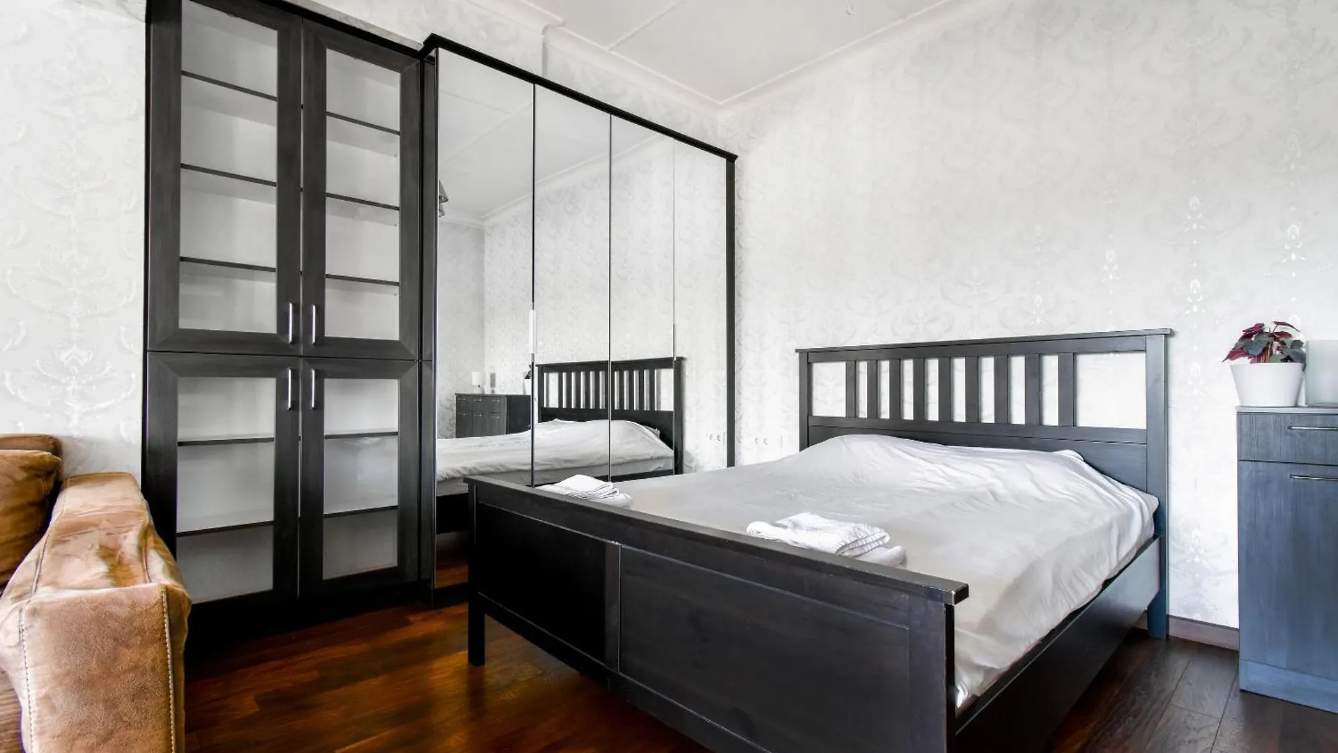 Amazing Location In The Center For 8 Villa Sofia Bulgaria